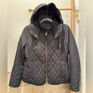 Women’s Lands End lightweight zip jacket, detachable hood. Quilted Primaloft.